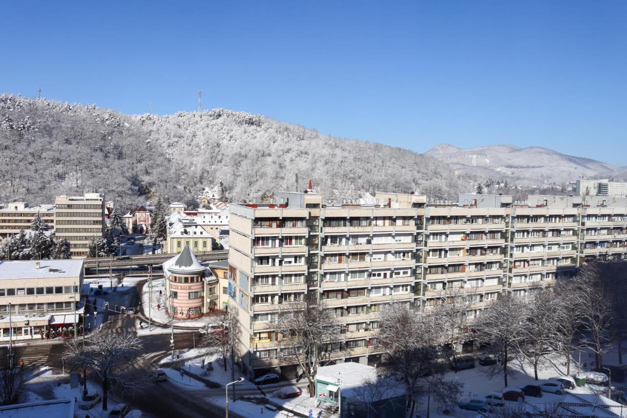Krisztina Apartman Apartment Salgotarjan Exterior photo